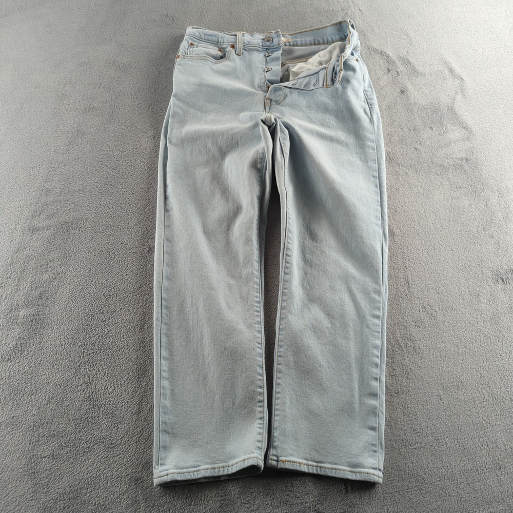Levis Jeans Wedgie Straight Womens 30 Blue Light Wash Denim Faded Stretch